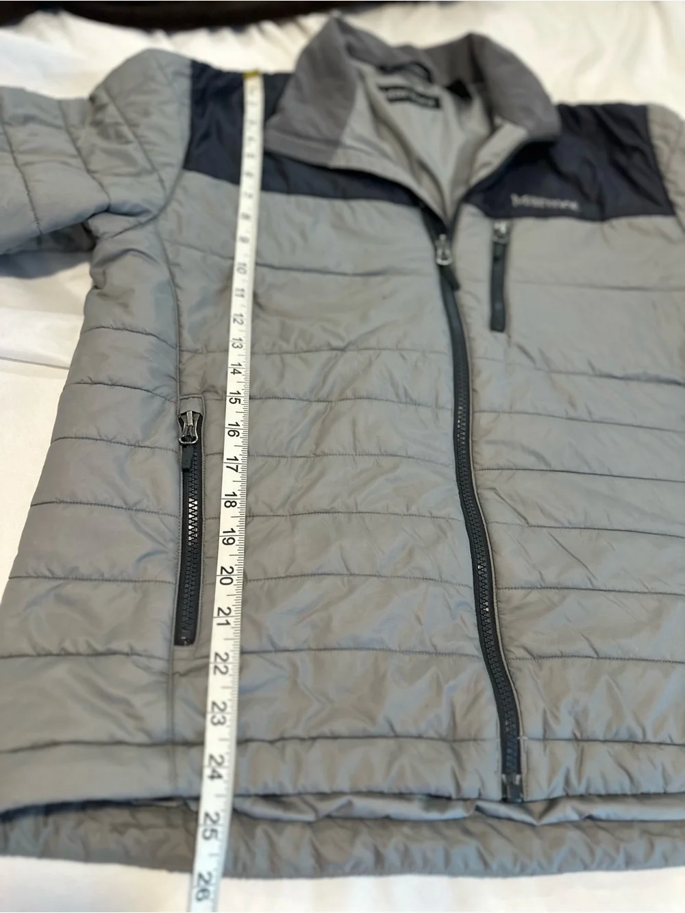 Marmot lightweight colorblock puffer jacket Sz:M gray black full-zip Outdoorsy.